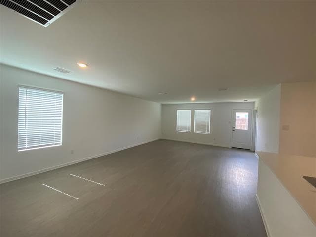 Building Photo - 917 Shady Oaks Dr