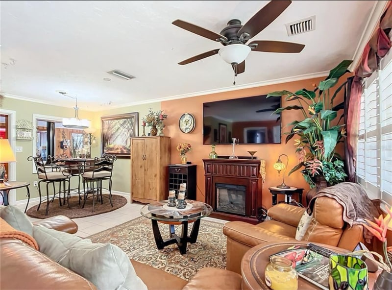 Building Photo - 3312 SE 6th St