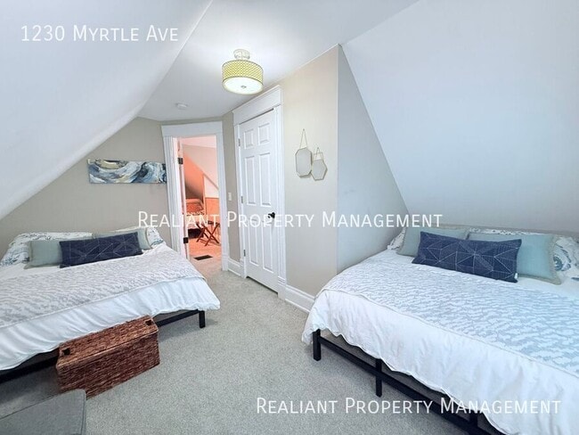 Building Photo - 1230 Myrtle Ave