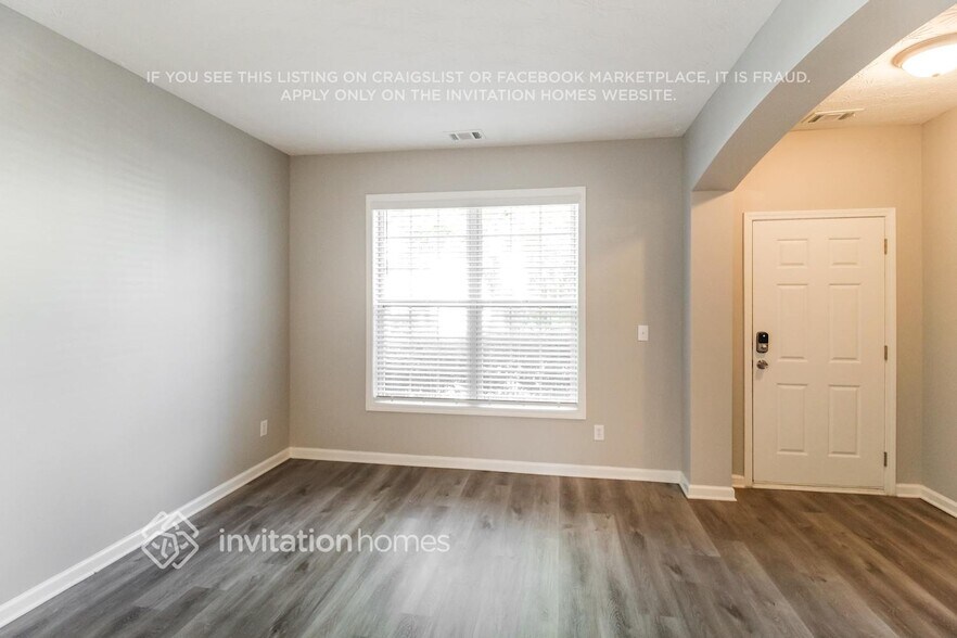Building Photo - 3718 Dove Creek Cir SW