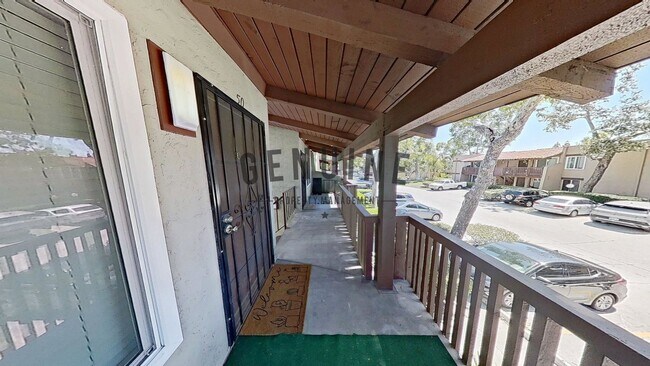 Building Photo - Upstairs 1 Bedroom in Desirable Macarthur Village ~ Community Pool and Tennis Courts
