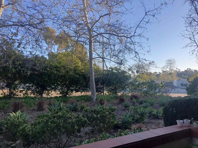 Building Photo - 2861 Andover Ave