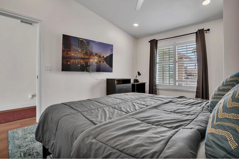 Building Photo - 3784 Nectarine Cir