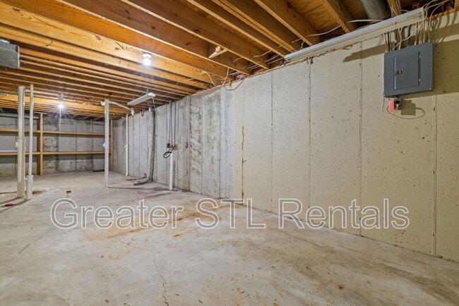 Building Photo - 1519 Harvard Way