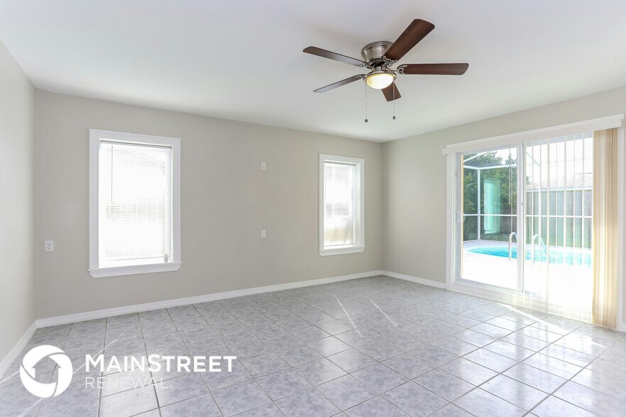 Building Photo - 420 Flamingo Dr