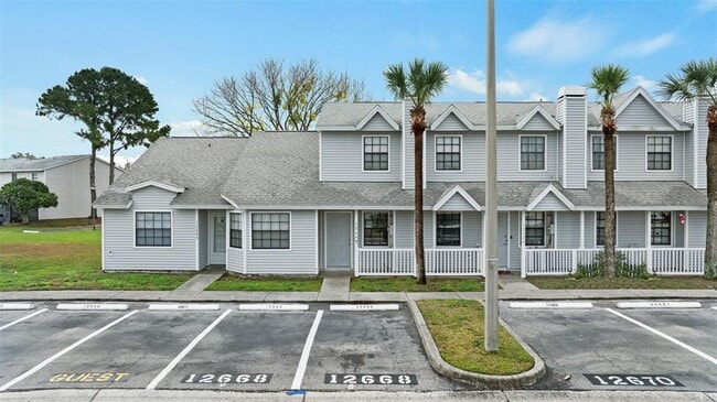 Building Photo - 12668 Castle Hill Dr