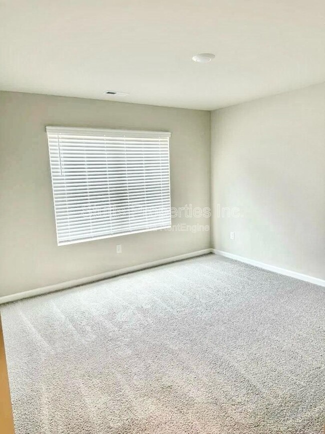 Building Photo - 322 Skykomish Rd