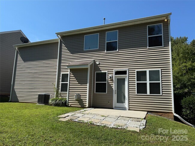 Building Photo - 17326 Caldwell Track Dr