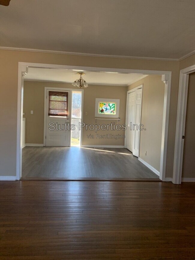 Building Photo - 118 Shoals Blvd