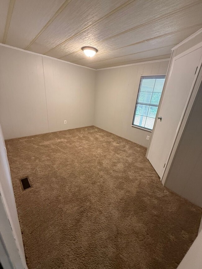 Building Photo - 631 Benton Pond Rd