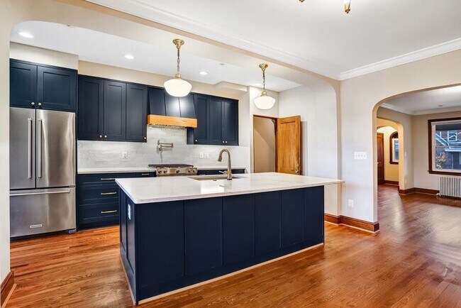 Building Photo - 5012 3rd St NW