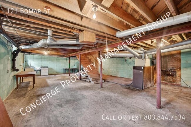 Building Photo - 121 Bomar St