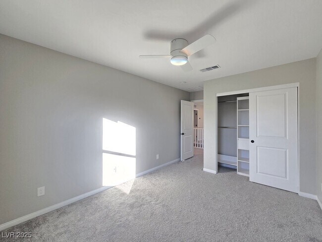 Building Photo - 4160 Elegant Chateau St