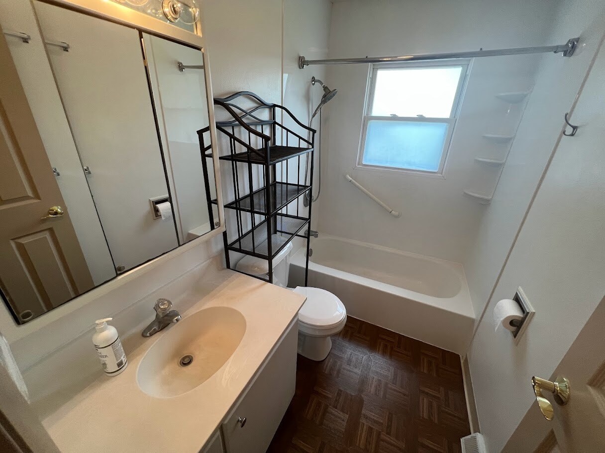 Building Photo - 7509 Rohlich Ct