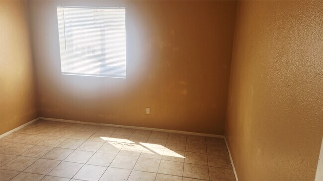 Building Photo - 12511 Ashford Meadow Dr