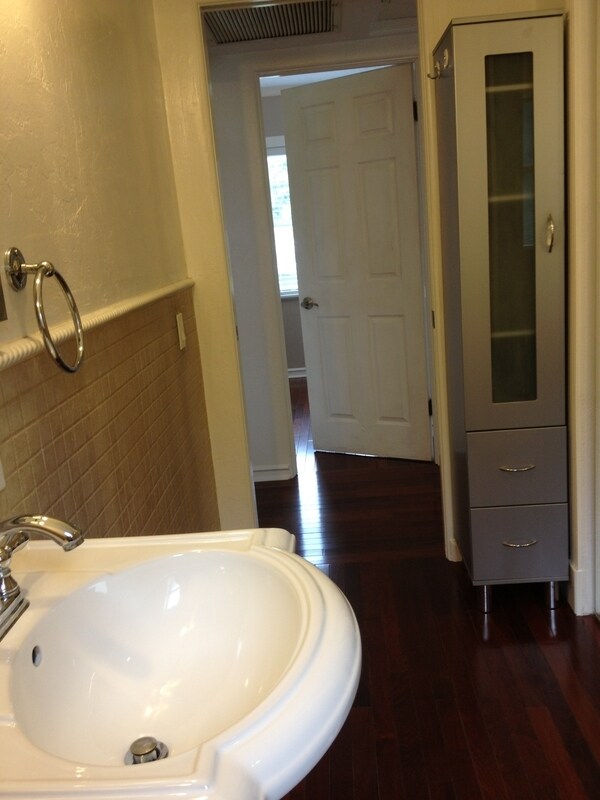 Building Photo - 3009 Oberlin Ave