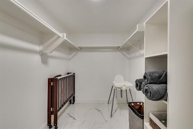 Building Photo - 8318 Luna Dr