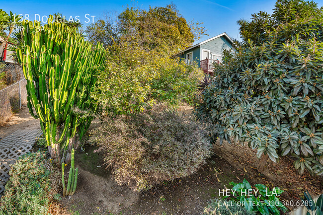 Building Photo - Modern Architectural Duplex | Hillside Vie...