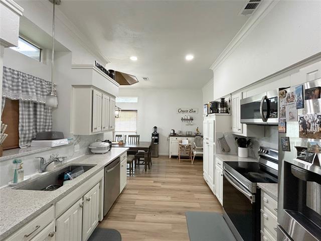 Building Photo - 3324 Timber View Cir