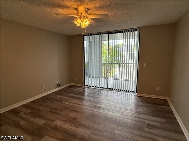 Building Photo - 13521 Eagle Ridge Dr