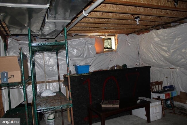 Building Photo - 107 Ellis St