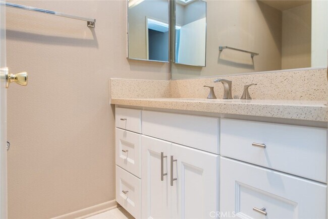 Building Photo - 160 Tangelo-