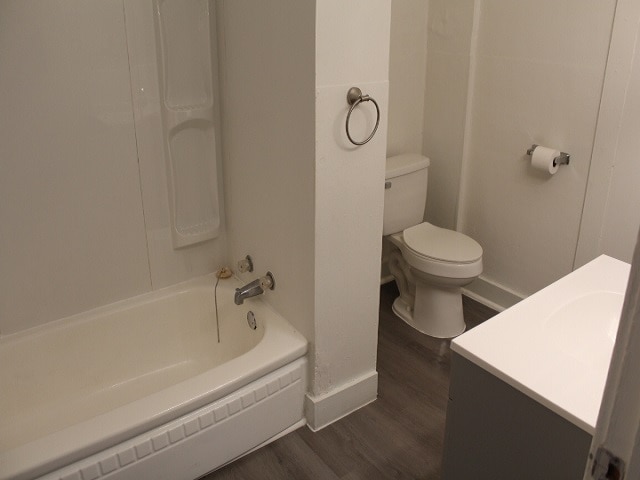 Building Photo - 862 Lavette Ave