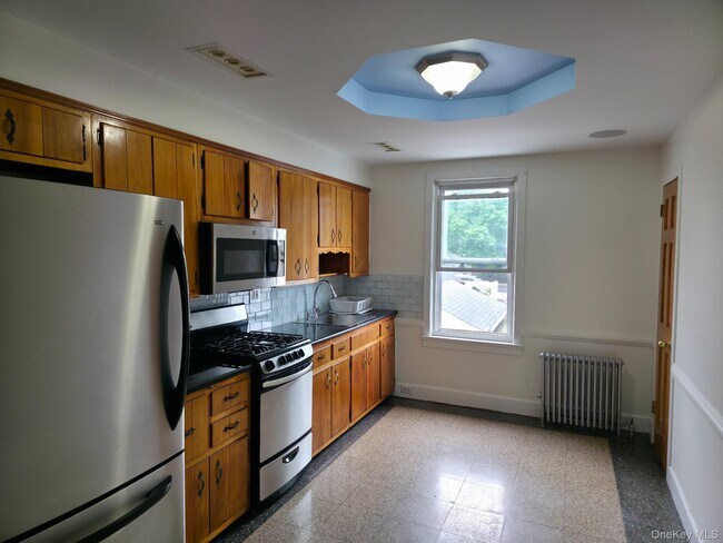 Building Photo - 106-48 97th St