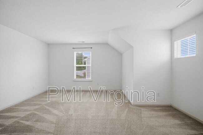 Building Photo - 1133 Madison Lynn Wy