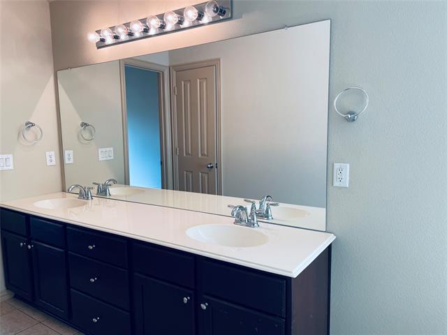 Building Photo - 501 Partridge Dr