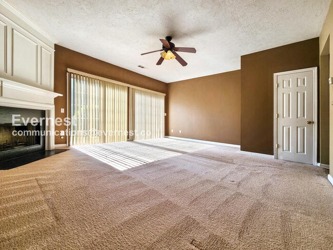 Building Photo - 2521 Heyoak Ct