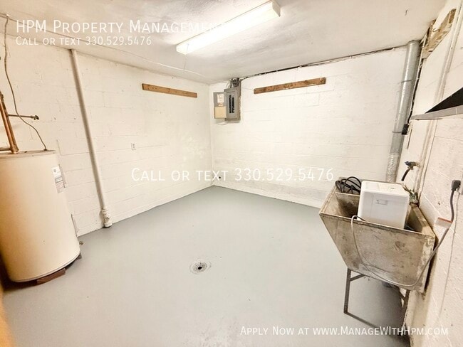Building Photo - 8983 Beatty St NW