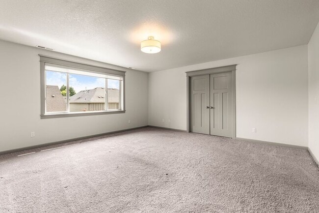 Building Photo - 14716 Blue Blossom Way