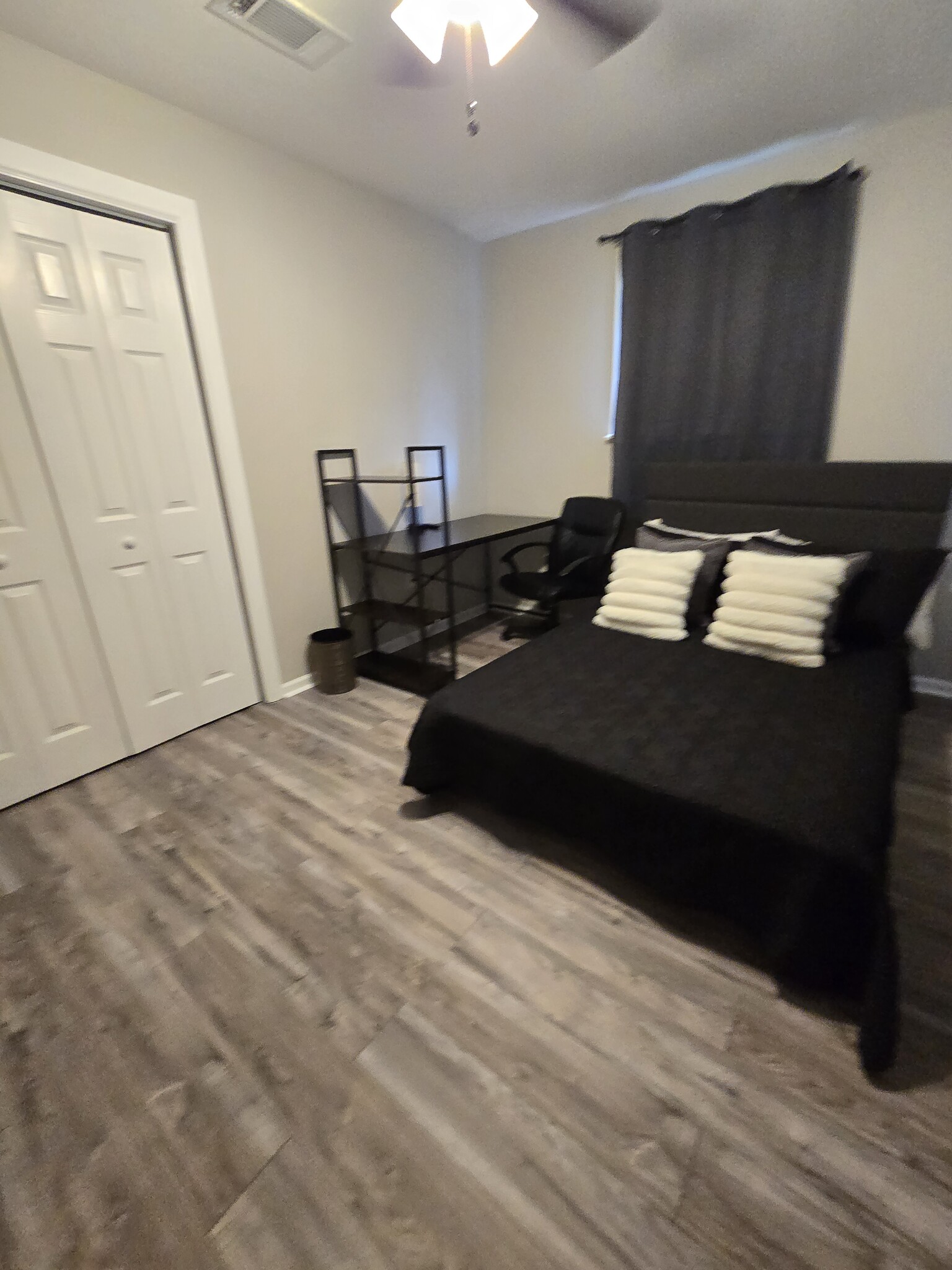 Building Photo - 4510 Rosemont Pl