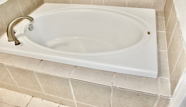 Building Photo - 100 Tyger Meadow Rd