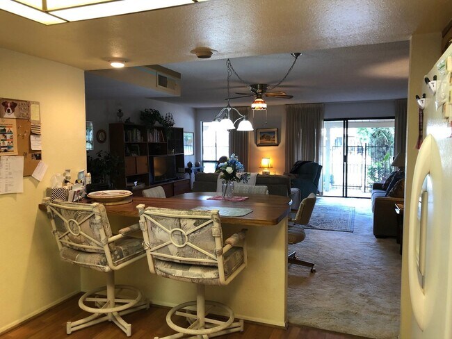 Building Photo - Lovely Home in 45+ Active Adult Community of Leisure World Available May through October 2026!