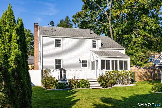 Building Photo - 170 Brunswick Ave