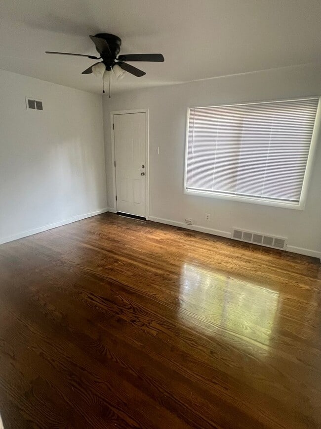 Building Photo - Great 2 Bedroom Home for Rent