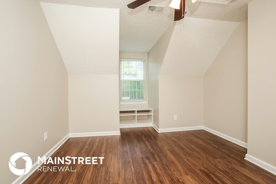 Building Photo - 142 Cartwright Pkwy