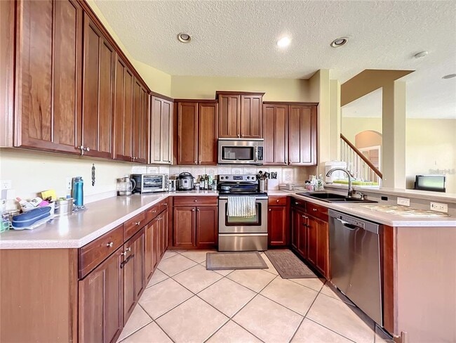 Building Photo - 709 Broadoak Loop