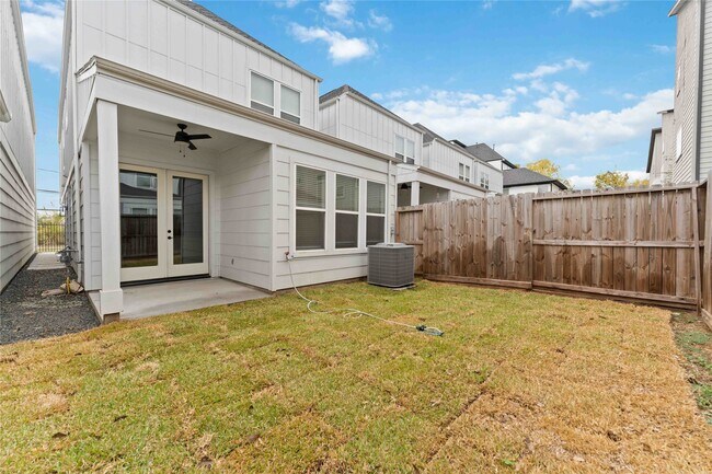 Building Photo - 4109 Hare St