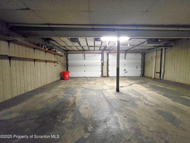 Building Photo - 925 Jessup Ave