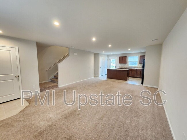 Building Photo - 236 Lily Park Way