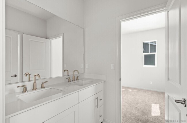 Building Photo - 1523 Wingwood Ln