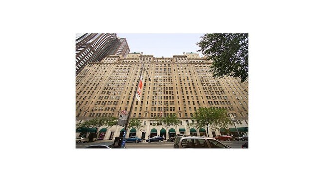 Building Photo - 350 W 57th St