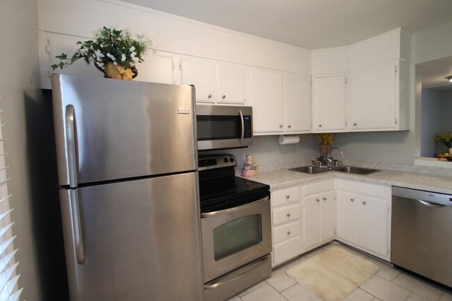 Building Photo - Exclusively offered by MUSE REALTY, LLC