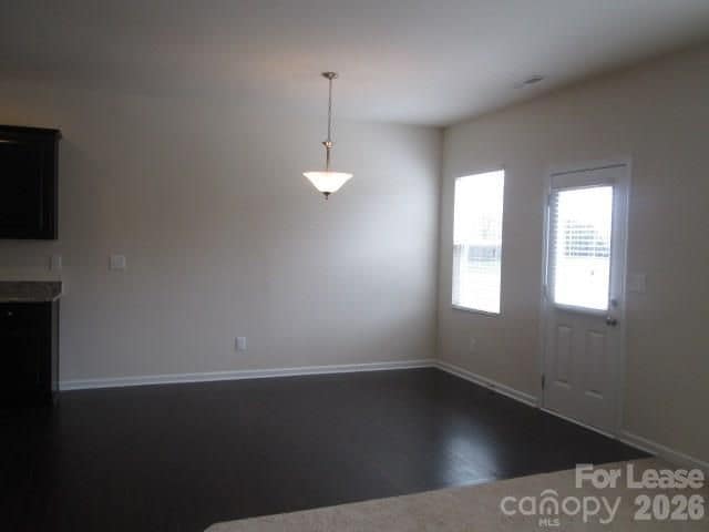 Building Photo - 1008 Perennial Ln
