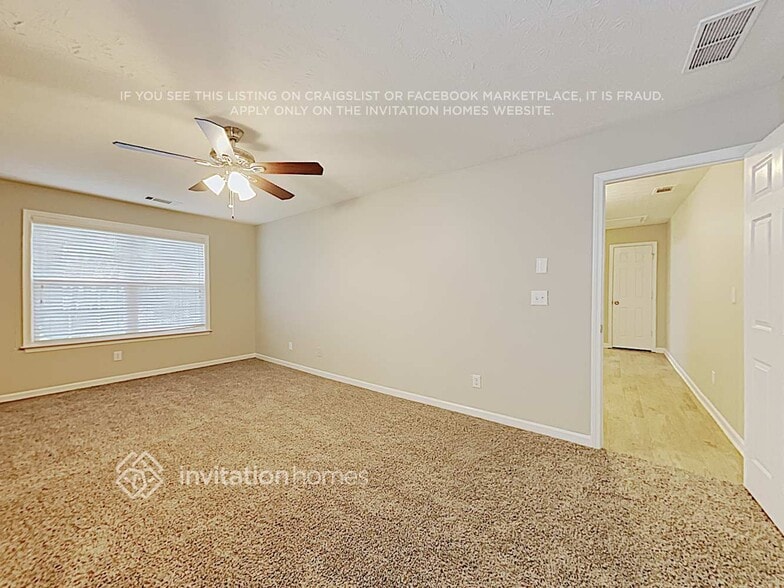 Building Photo - 2027 Pierce Way