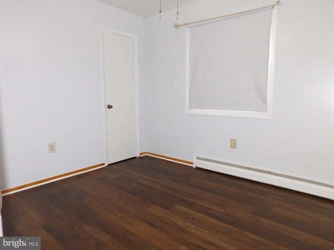 Building Photo - 13000 Kerrman Ct