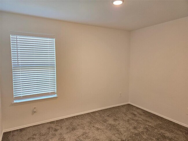 Building Photo - 5119 Dove Hl Ln